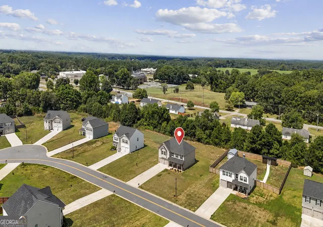 Photo 3 of Single family home for sale at 750 Clydes Way, Jackson, GA 30233 | MLS# 10839737 | Listing updated on 2026-09-18