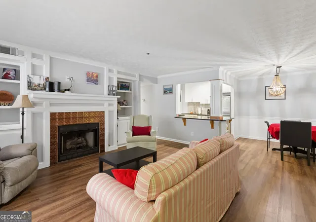 Photo 3 of Condo for sale at 2832 Vinings Central Dr SE #143, Atlanta, GA 30339 | MLS# 10843628 | Listing updated on 2026-09-10