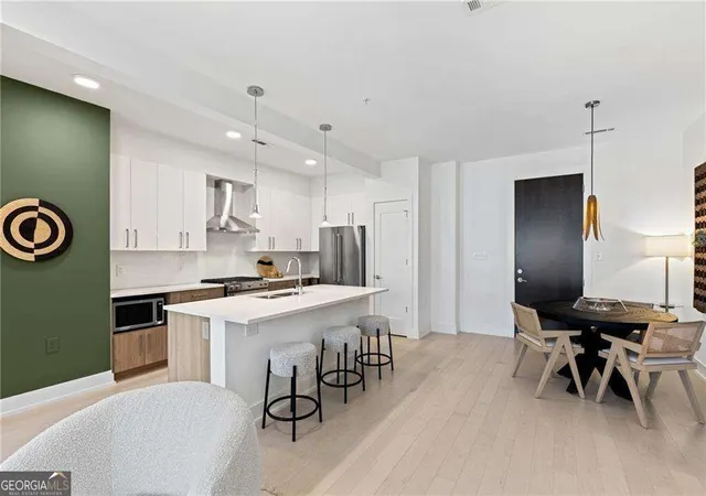 Photo 3 of Condo for sale at 775 Juniper St NE #315, Atlanta, GA 30308 | MLS# 10842044 | Listing updated on 2026-09-10