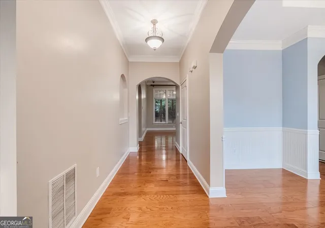 Photo 3 of Single family home for sale at 1067 Creekwood Cir, Madison, GA 30650 | MLS# 10815602 | Listing updated on 2026-09-08