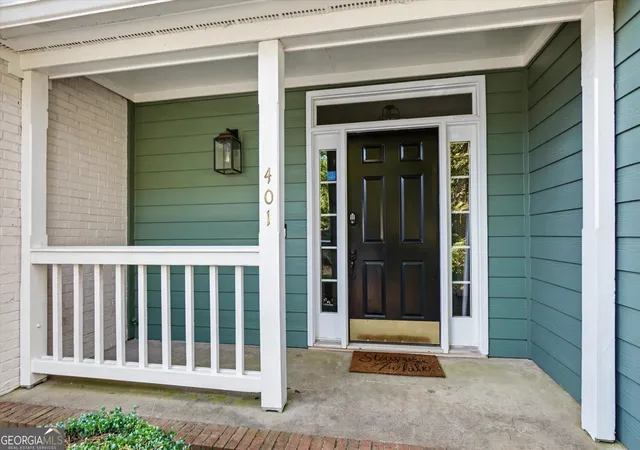 Photo 3 of Townhouse for sale at 401 Carryback Dr Ne, Marietta, GA 30068 | MLS# 10850816 | Listing updated on 2026-10-08