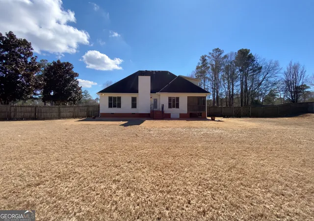Photo 4 of Sale Pending at 123 King Richard Dr, Griffin, GA 30223 | MLS# 10843711 | Listing updated on 2026-10-29
