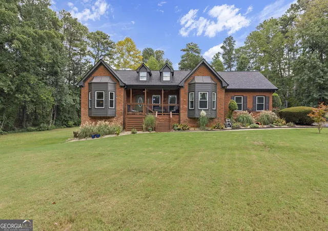Photo 1 of Single family home for sale at 2940 Revere Cvs Ne, Conyers, GA 30012 | MLS# 10841066 | Listing updated on 2026-09-19