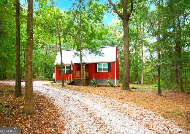 Photo 1 of Sale Pending at 821 Winston Dr Ext, Bowman, GA 30624 | MLS# 10849471 | Listing updated on 2026-10-01