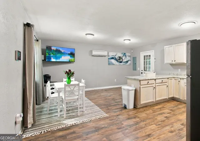 Photo 2 of Sale Pending at 821 Winston Dr Ext, Bowman, GA 30624 | MLS# 10849471 | Listing updated on 2026-10-01