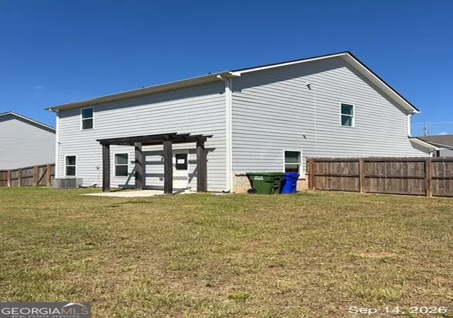 Photo 3 of Single family home for sale at 579 Meadows Farm Dr, Monroe, GA 30655 | MLS# 10850940 | Listing updated on 2026-10-06