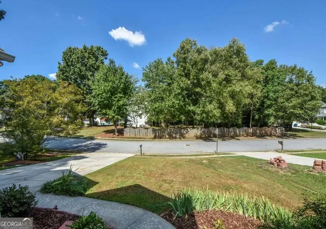 Photo 4 of Single family home for sale at 136 Springcrest Trl, Lawrenceville, GA 30046 | MLS# 10840316 | Listing updated on 2026-09-18