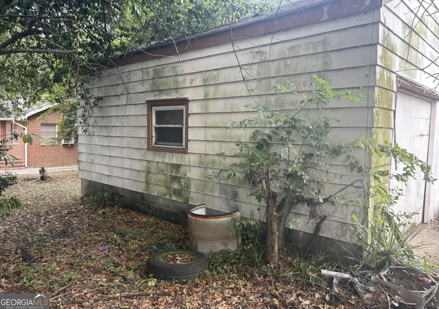 Photo 2 of Single family home for sale at 3911 Guyton St, Macon, GA 31206 | MLS# 10879630 | Listing updated on 2026-10-27