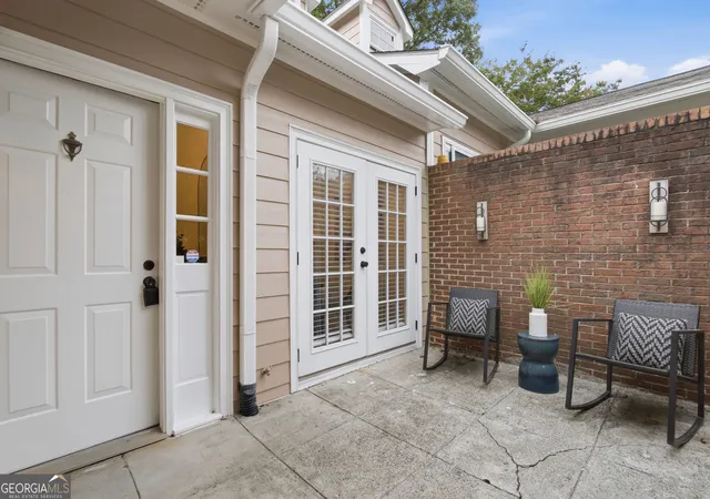 Photo 2 of Townhouse for sale at 2958 Crosswycke Forest Dr Ne, Brookhaven, GA 30319 | MLS# 10851653 | Listing updated on 2026-09-24