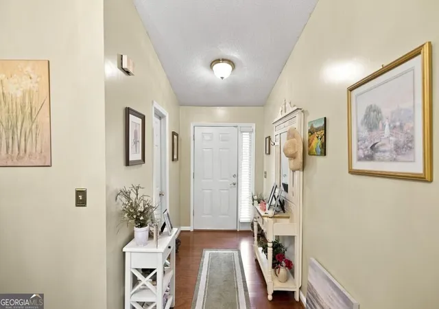 Photo 3 of Townhouse for sale at 106 Braxton Dr, Macon, GA 31210 | MLS# 10840758 | Listing updated on 2026-09-17