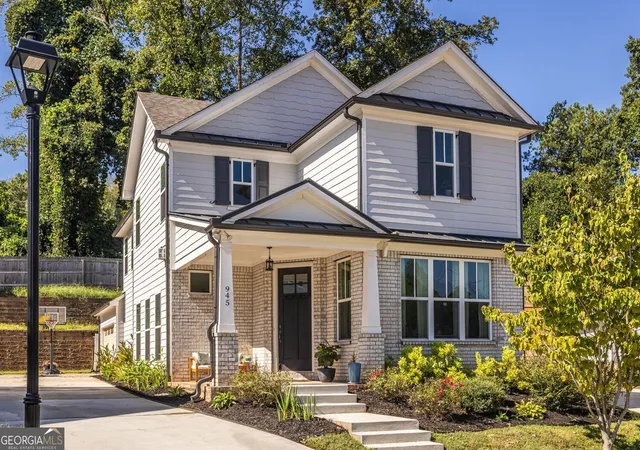 Single family home for sale at 945 Rittenhouse Way SE, Atlanta, GA 30316 | MLS# 10851789