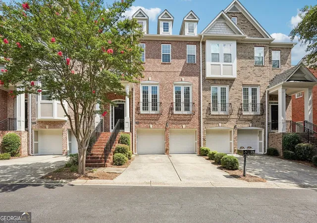 Townhouse for sale at 3040 Woodwalk Dr SE #14, Atlanta, GA 30339 | MLS# 10843372