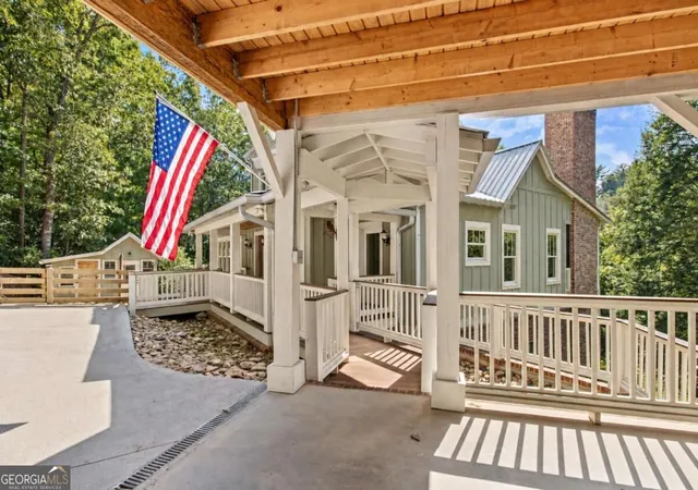 Photo 3 of Single family home for sale at 224 River Rock Dr, Dahlonega, GA 30533 | MLS# 10871447 | Listing updated on 2026-10-26