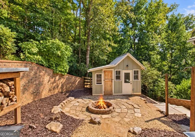 Photo 4 of Single family home for sale at 224 River Rock Dr, Dahlonega, GA 30533 | MLS# 10871447 | Listing updated on 2026-10-26