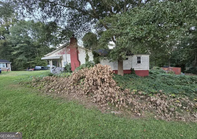 Photo 3 of Single family home for sale at 206 Edwards St, Bremen, GA 30110 | MLS# 10847559 | Listing updated on 2026-09-30