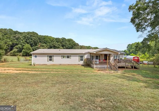 Photo 2 of Manufactured home for sale at 4597 Highway 334, Commerce, GA 30530 | MLS# 10849424 | Listing updated on 2026-10-02