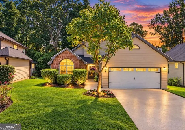 Photo 1 of Single family home for sale at 8910 S Somerset Ln, Alpharetta, GA 30004 | MLS# 10847982 | Listing updated on 2026-10-07