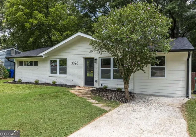 Photo 1 of Sale Pending at 3026 Brook Dr, Decatur, GA 30033 | MLS# 10847217 | Listing updated on 2026-09-25
