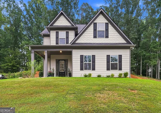 Photo 1 of Single family home for sale at 1069 Belmont Park Dr, Commerce, GA 30529 | MLS# 10843455 | Listing updated on 2026-10-05