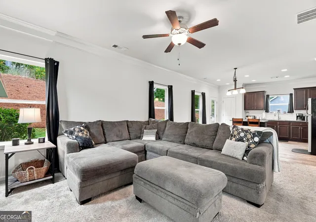 Photo 4 of Single family home for sale at 1069 Belmont Park Dr, Commerce, GA 30529 | MLS# 10843455 | Listing updated on 2026-10-05