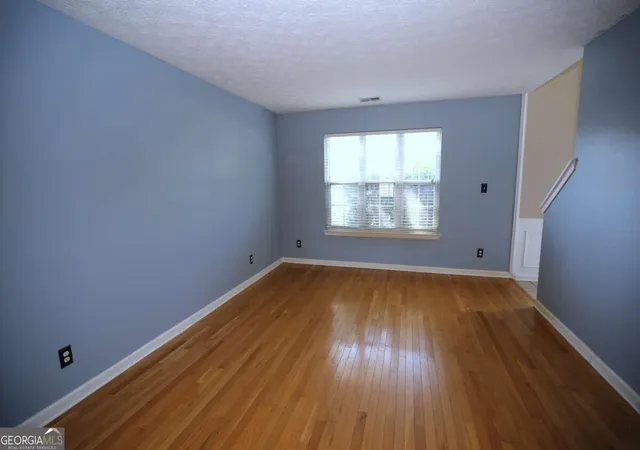 Photo 3 of Single family home for sale at 4246 Brighton Way Nw, Kennesaw, GA 30144 | MLS# 10852807 | Listing updated on 2026-09-25