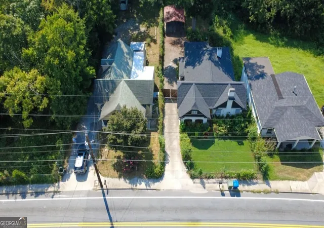 Photo 2 of Single family home for sale at 2069 Bolton Rd Nw, Atlanta, GA 30318 | MLS# 10838822 | Listing updated on 2026-09-12