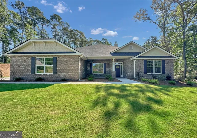 Photo 2 of Single family home for sale at 5372 Tuscany Dr, Douglasville, GA 30135 | MLS# 10817591 | Listing updated on 2026-09-11