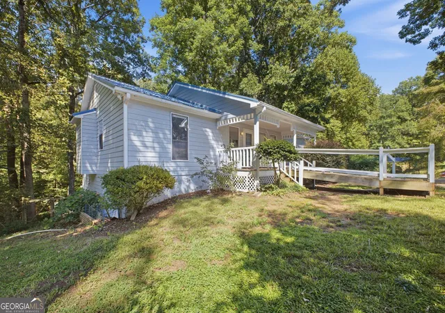 Photo 3 of Single family home for sale at 1819 Winndale Rd, Dallas, GA 30157 | MLS# 10851917 | Listing updated on 2026-10-07