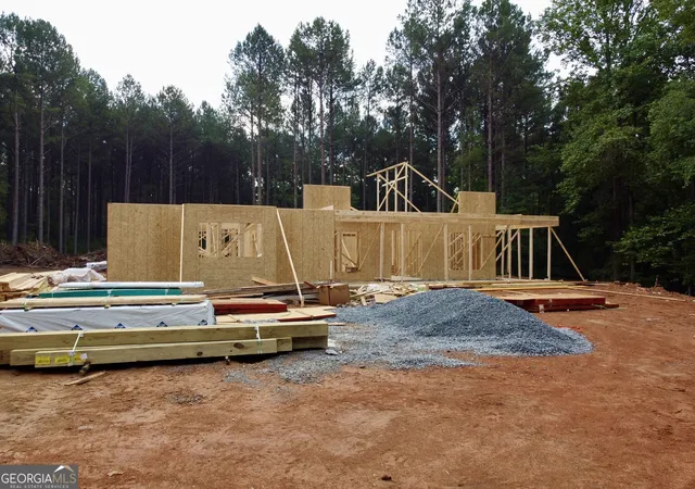 Photo 3 of Single family home for sale at 2660 Indian Crk Rd, Madison, GA 30650 | MLS# 10852062 | Listing updated on 2026-10-08