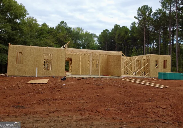 Photo 4 of Single family home for sale at 2660 Indian Crk Rd, Madison, GA 30650 | MLS# 10852062 | Listing updated on 2026-10-08