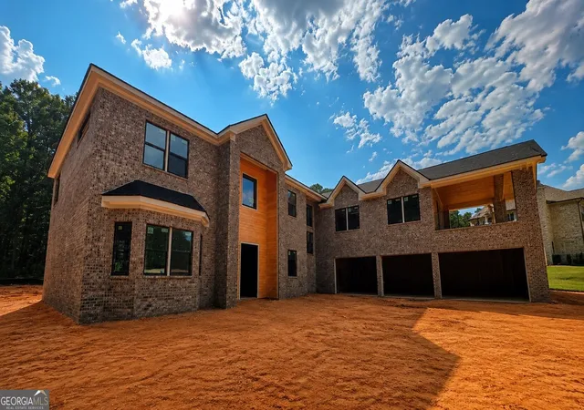 Photo 3 of Single family home for sale at 899 Artistry Way, Fairburn, GA 30213 | MLS# 10723412 | Listing updated on 2026-09-03