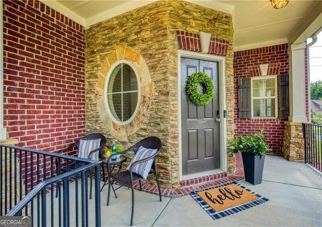 Photo 3 of Single family home for sale at 11001 Estates Cir, Alpharetta, GA 30022 | MLS# 10839969 | Listing updated on 2026-09-18