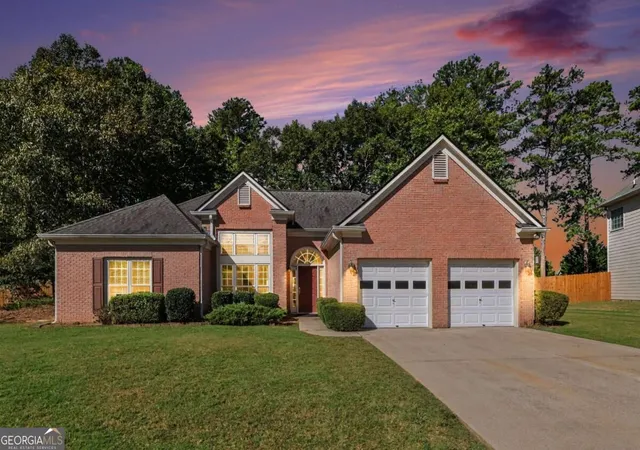 Photo 2 of Single family home for sale at 2208 Caneridge Ct Sw, Marietta, GA 30064 | MLS# 10843618 | Listing updated on 2026-10-08