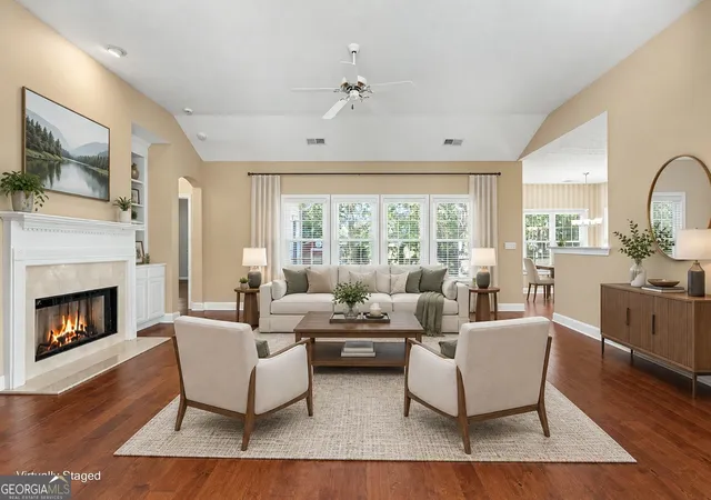 Photo 3 of Single family home for sale at 2208 Caneridge Ct Sw, Marietta, GA 30064 | MLS# 10843618 | Listing updated on 2026-10-08