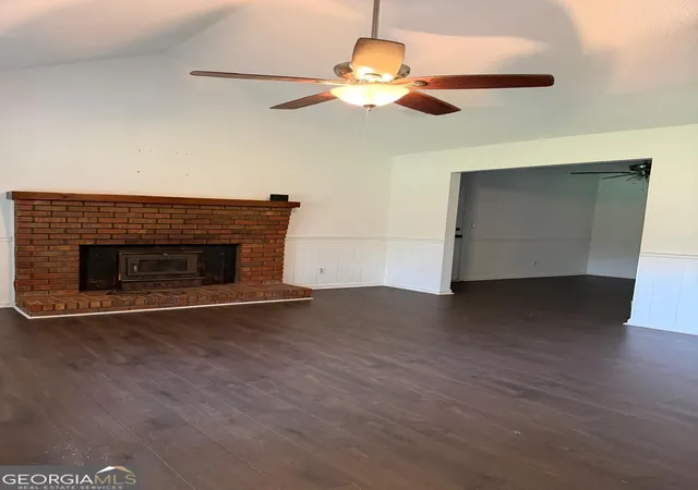 Photo 3 of Single family home for sale at 16160 Henderson Rd, Milton, GA 30004 | MLS# 10790447 | Listing updated on 2026-09-19