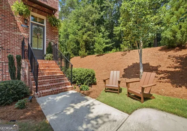 Photo 3 of Townhouse for sale at 3901 Prairie Fld Xing, Suwanee, GA 30024 | MLS# 10851821 | Listing updated on 2026-10-07