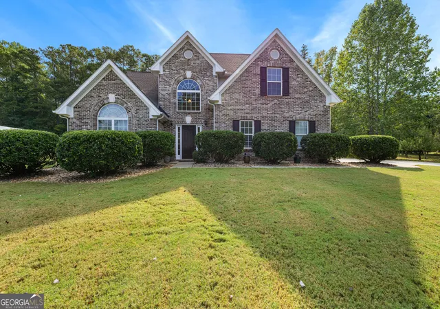 Photo 3 of Single family home for sale at 47 Kendall St, Newnan, GA 30263 | MLS# 10852448 | Listing updated on 2026-10-08