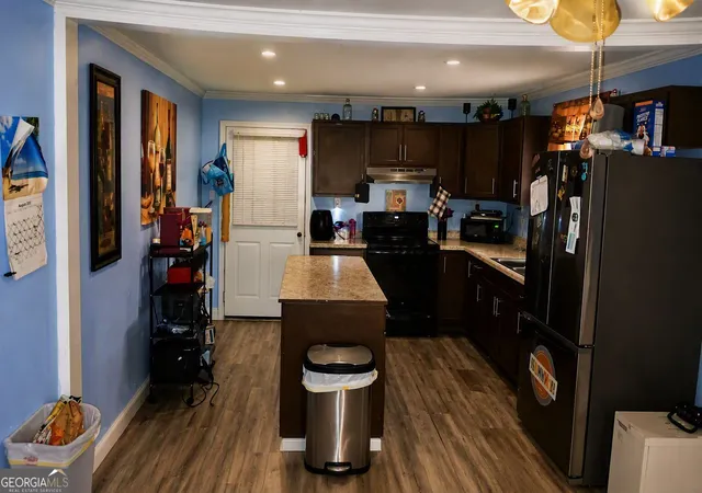 Photo 3 of Single family home for sale at 1335 Dewey St, Macon, GA 31206 | MLS# 10838579 | Listing updated on 2026-09-20