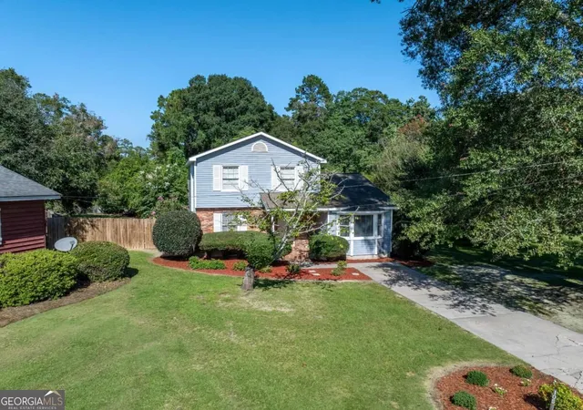 Single family home for sale at 105 Clyde Cir, Tifton, GA 31794 | MLS# 10842882 | Listing updated on 2026-10-02