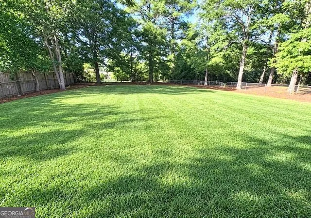 Photo 3 of Single family home for sale at 1826 Hallmark Dr, Griffin, GA 30223 | MLS# 10847805 | Listing updated on 2026-10-04