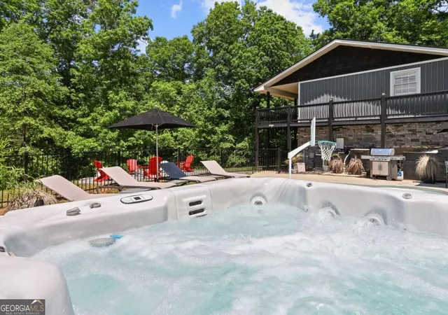 Photo 3 of Single family home for sale at 45 Sun Valley Dr, Mineral Bluff, GA 30559 | MLS# 10846762 | Listing updated on 2026-10-08