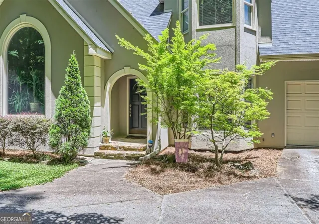 Photo 1 of Single family home for sale at 1872 Lake Lucerne Dr Sw, Lilburn, GA 30047 | MLS# 10845730 | Listing updated on 2026-09-28