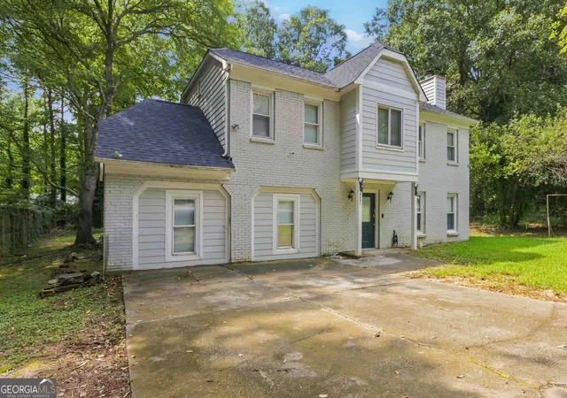 Photo 3 of Single family home for sale at 5451 Hedgeflower Ct, Stone Mountain, GA 30088 | MLS# 10835568 | Listing updated on 2026-09-19