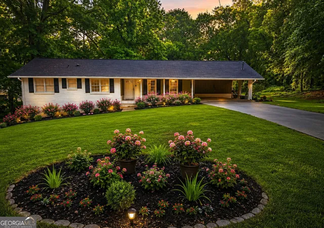 Photo 2 of Single family home for sale at 2826 Manor Ct, Snellville, GA 30078 | MLS# 10762905 | Listing updated on 2026-09-19