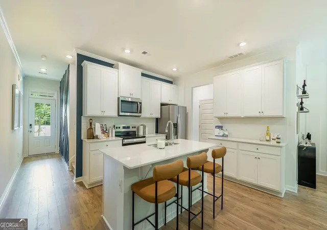 Photo 3 of Townhouse for sale at 3119 Yellowhammer Dr, Marietta, GA 30064 | MLS# 10843611 | Listing updated on 2026-09-10