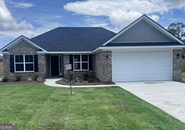 Photo 1 of Single family home for sale at 106 Esther Ave, Reidsville, GA 30453 | MLS# 10838434 | Listing updated on 2026-09-16