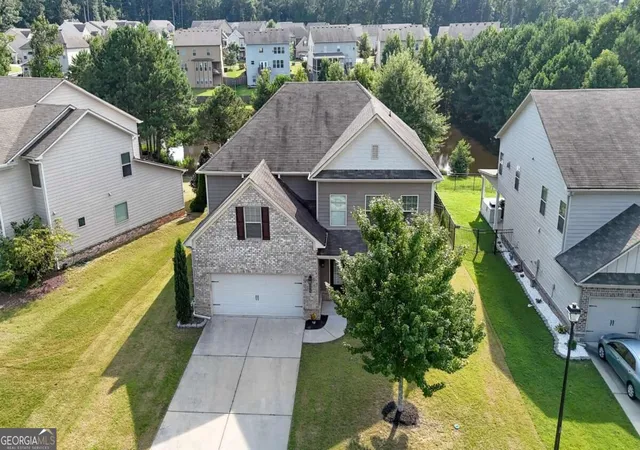 Photo 2 of Single family home for sale at 2228 Lakeview Bnd Way, Buford, GA 30519 | MLS# 10838991 | Listing updated on 2026-09-17