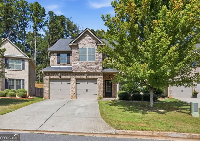 Photo 1 of Single family home for sale at 157 Ashbury Cir, Dallas, GA 30157 | MLS# 10832413 | Listing updated on 2026-09-19