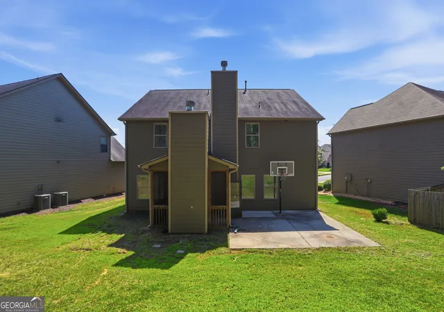 Photo 4 of Single family home for sale at 157 Ashbury Cir, Dallas, GA 30157 | MLS# 10832413 | Listing updated on 2026-09-19