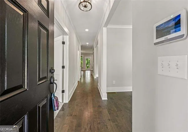 Photo 2 of Single family home for sale at 1179 Booker Ave SW, Atlanta, GA 30310 | MLS# 10878982 | Listing updated on 2026-10-26